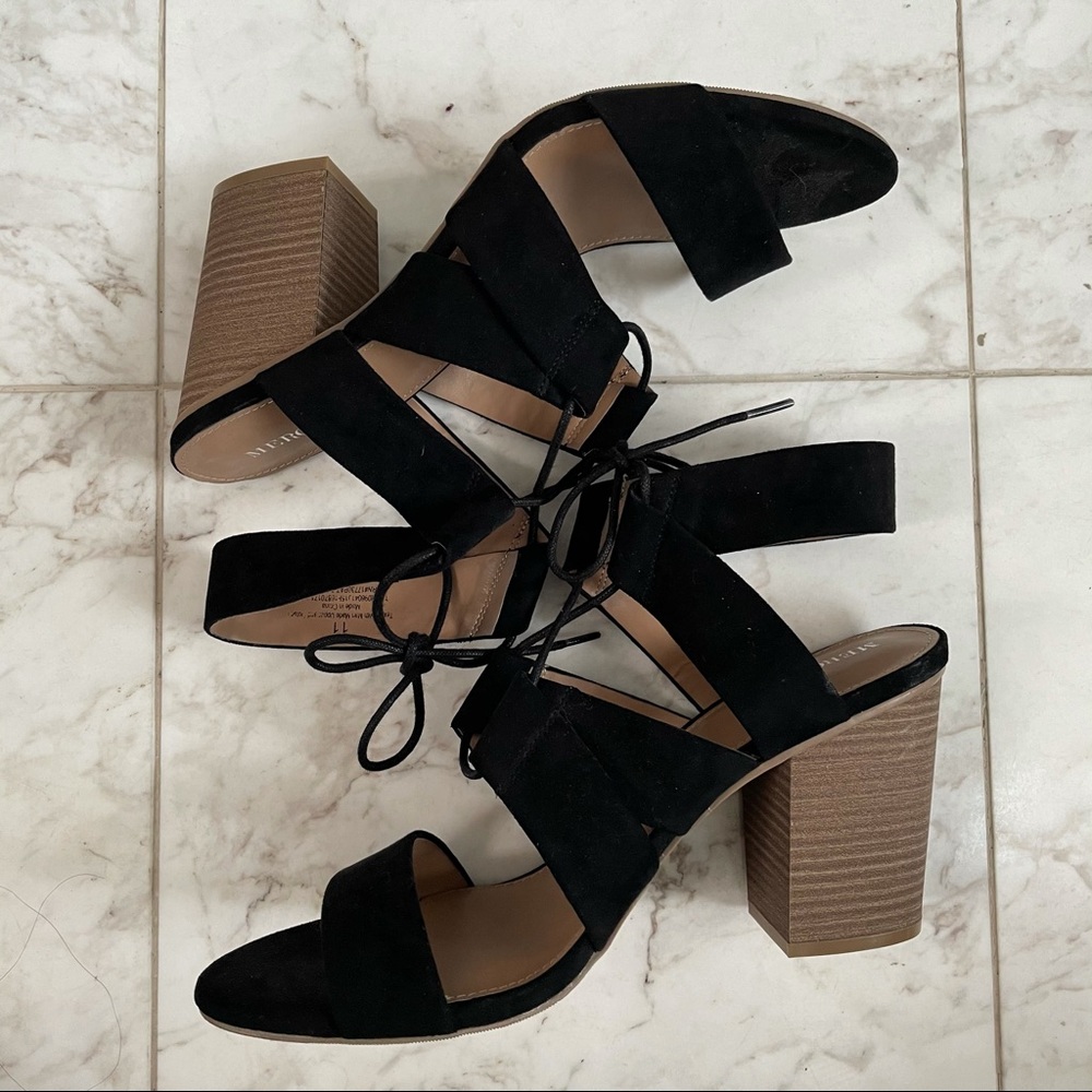 Sandals, Size 11, NEVER WORN